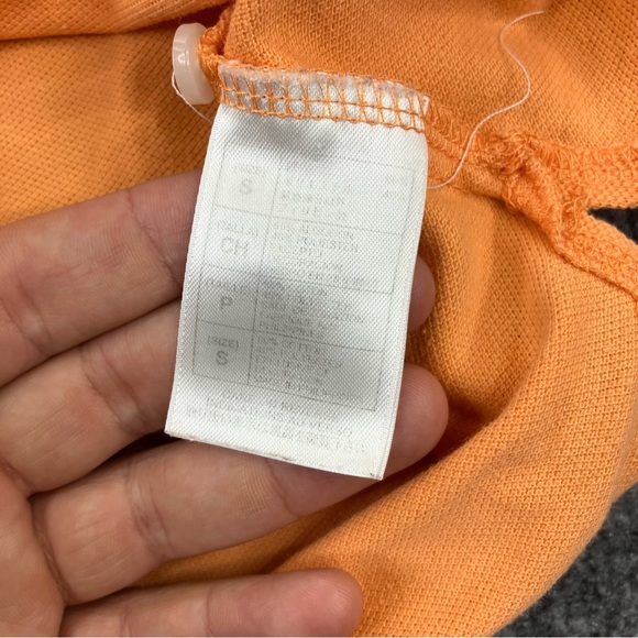 Disney Parks Men’s World Micky Polo Logo Orange Small - Picture 8 of 9